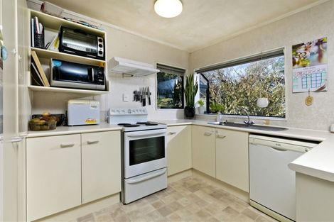 Photo of property in 106 Glen Road, Ranui, Auckland, 0612