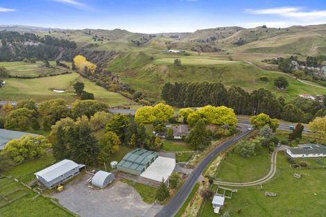 Photo of property in 2 Pukenaua Road, Taihape, 4796