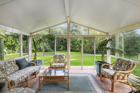 Photo of property in 210 Bruce Road, Levin, 5510