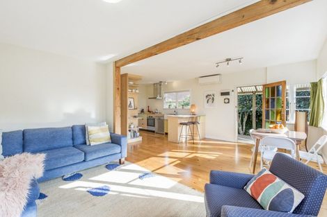 Photo of property in 3/142 Rosebank Road, Avondale, Auckland, 1026