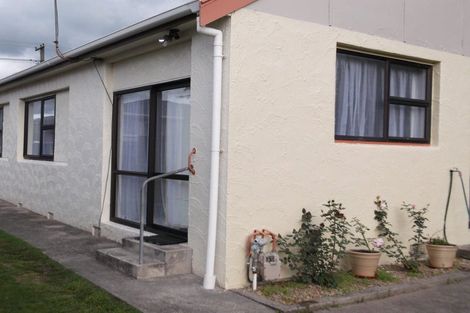 Photo of property in 9 Weraroa Road, Levin, 5510