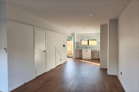 Photo of property in 4/364 Main Road, Huapai, Kumeu, 0810