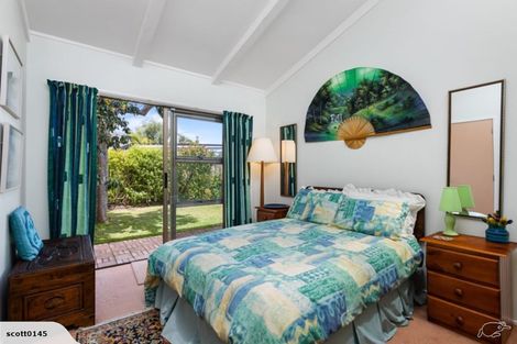 Photo of property in 18 Glengarry Avenue, Manly, Whangaparaoa, 0930
