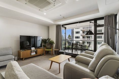 Photo of property in 24/11p Maunganui Road, Mount Maunganui, 3116