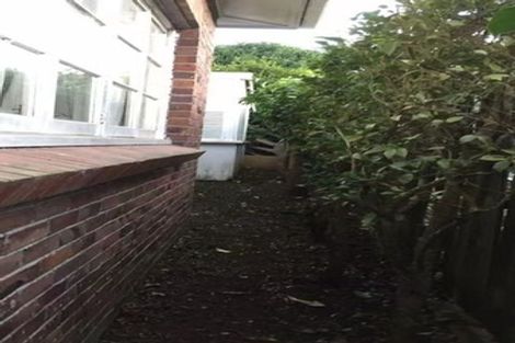 Photo of property in 7 Otahuri Crescent, Greenlane, Auckland, 1051