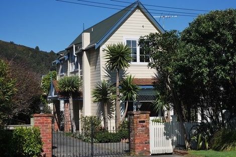 Photo of property in 13 Miro Street, Eastbourne, Lower Hutt, 5013