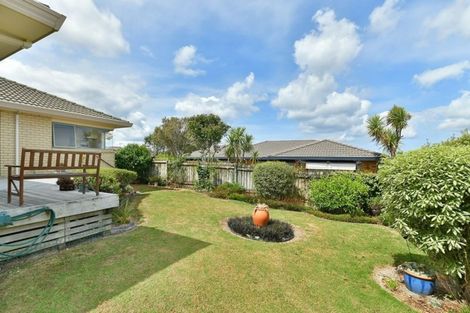 Photo of property in 9 Kath Hopper Drive, Orewa, 0931