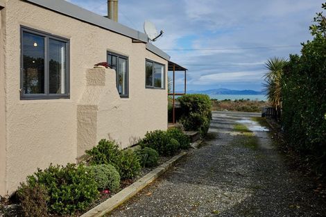 Photo of property in 19 South Bay Parade, South Bay, Kaikoura, 7300