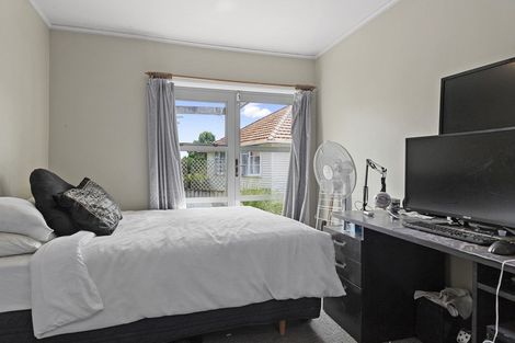 Photo of property in 2 Chapman Crescent, Morrinsville, 3300