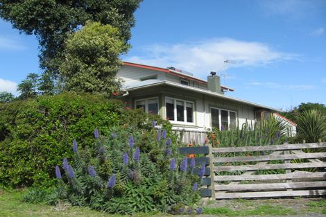 Photo of property in 26 Wellwood Terrace, Te Awanga, 4102