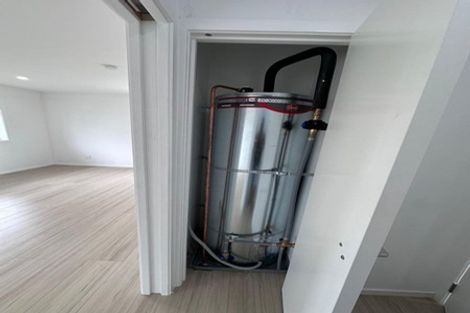 Photo of property in 287 Glengarry Road, Glen Eden, Auckland, 0602