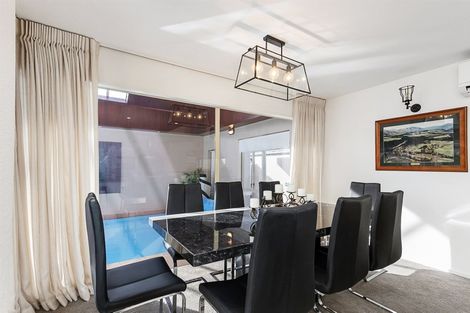 Photo of property in 1 Daresbury Lane, Fendalton, Christchurch, 8014