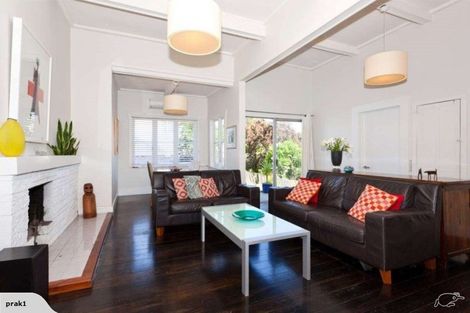 Photo of property in 20 Royal Terrace, Sandringham, Auckland, 1025