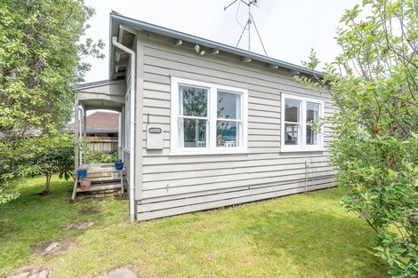 Photo of property in 1a Mahana Road, St Andrews, Hamilton, 3200