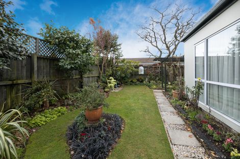 Photo of property in 46 Westgrove Avenue, Avonhead, Christchurch, 8042