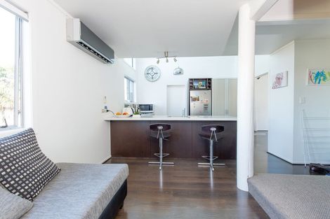 Photo of property in 107 Lake Crescent, Hamilton Lake, Hamilton, 3204