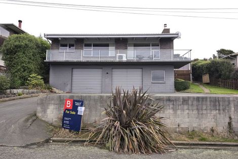 Photo of property in 32 Don Street, Oamaru North, Oamaru, 9400