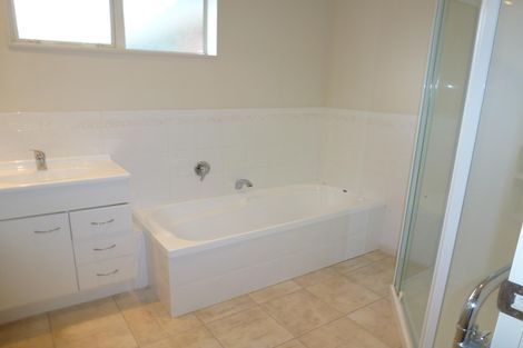 Photo of property in 5a Ascot Street, Hokowhitu, Palmerston North, 4410