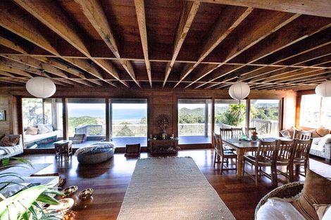 Photo of property in 132 Lone Kauri Road, Karekare, New Lynn, 0772