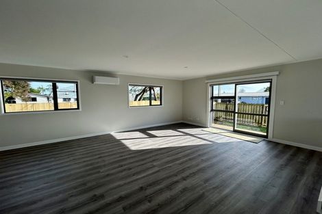 Photo of property in 22-24 Bentham Street, Westport, 7825