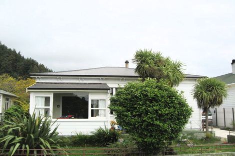 Photo of property in 90 Cambria Street, The Wood, Nelson, 7010