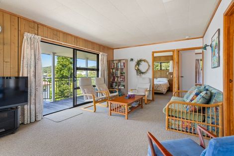 Photo of property in 123 Tuna Place, Onemana, Whangamata, 3691