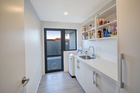 Photo of property in 18 Anderton Crescent, Mosgiel, 9024