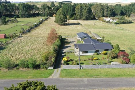 Photo of property in 71 School Road, Matamau, Dannevirke, 4977