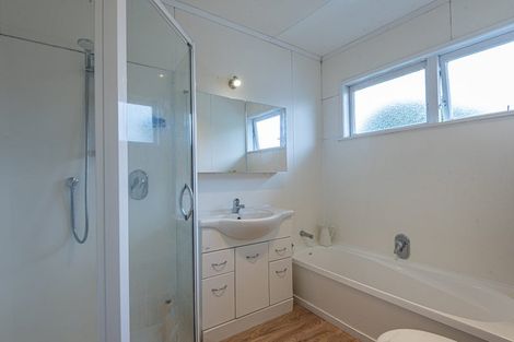 Photo of property in 132 George Street, Hikurangi, 0114