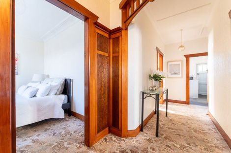 Photo of property in 17 Royal Crescent, Saint Kilda, Dunedin, 9012