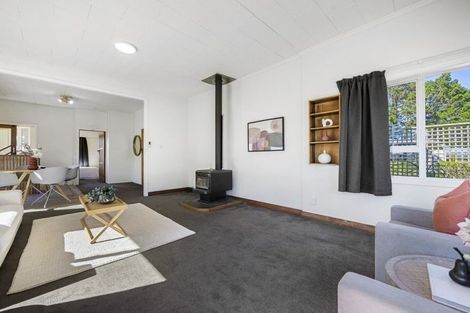 Photo of property in 31 Cameron Road, Waiuku, 2681