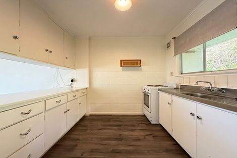 Photo of property in 2/153 Main Road, Tawa, Wellington, 5028