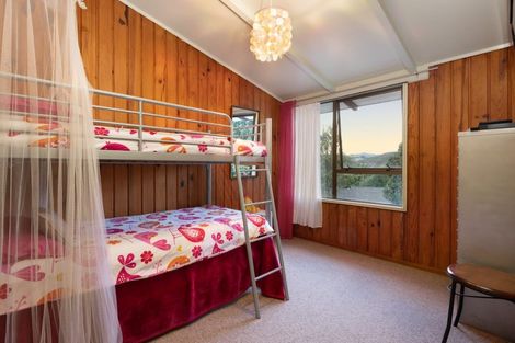 Photo of property in 24 Langstone Street, Welcome Bay, Tauranga, 3112