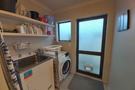 Photo of property in 162a Vivian Street, New Plymouth, 4310