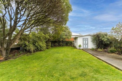 Photo of property in 22 Hargest Crescent, Saint Kilda, Dunedin, 9012