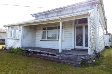 Photo of property in 107 Domett Street, Westport, 7825