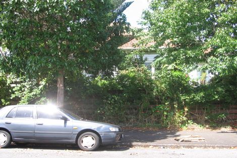 Photo of property in 4 Burgess Road, Devonport, Auckland, 0624