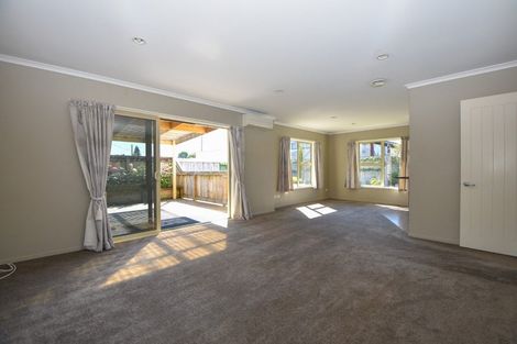 Photo of property in 40a William Wong Place, Carterton, 5713