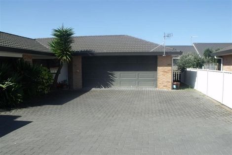 Photo of property in 3/28 Te Aute Road, Havelock North, 4130