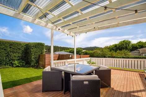 Photo of property in 4 Alice Street, Riverhead, 0820