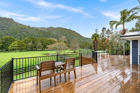 Photo of property in 308 Otaika Valley Road, Otaika, Whangarei, 0170