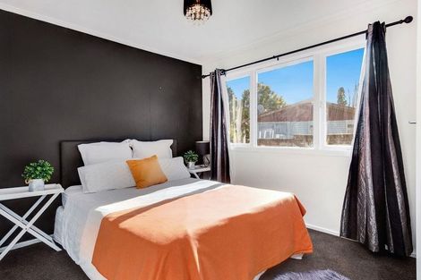 Photo of property in 9 Guy Place, Melville, Hamilton, 3206