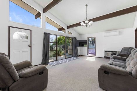 Photo of property in 31 Pohutukawa Drive, Pukete, Hamilton, 3200