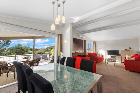 Photo of property in 29 Lyndhurst Road, Te Atatu South, Auckland, 0610