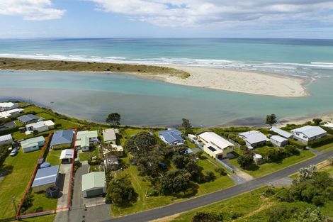 Photo of property in 7 Oraka Road, Mahia, Nuhaka, 4198