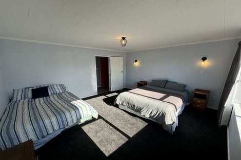 Photo of property in 13 Signal Street, Foxton Beach, Foxton, 4815