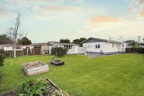 Photo of property in 24 Frederick Drive, Dinsdale, Hamilton, 3204