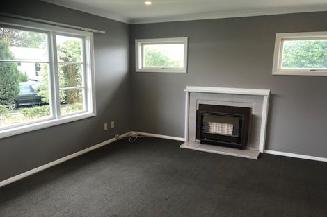 Photo of property in 9 Tern Place, Hokowhitu, Palmerston North, 4410