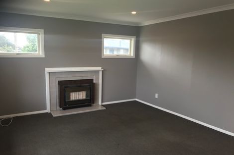 Photo of property in 9 Tern Place, Hokowhitu, Palmerston North, 4410