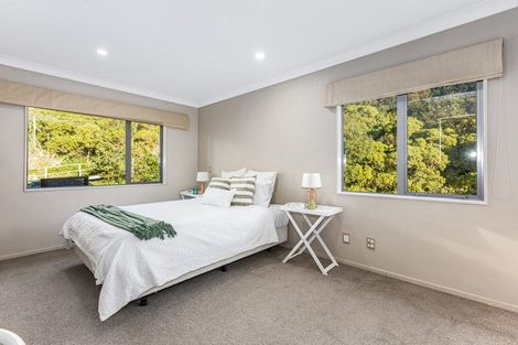 Photo of property in 9 Paremata Drive, Paremata, Porirua, 5024